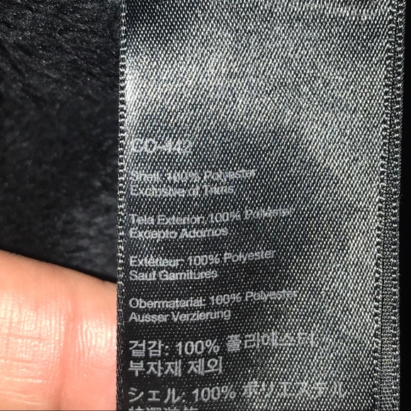 Women’s Marmot Black Furry Jacket, Size La… - Picture 8 of 8